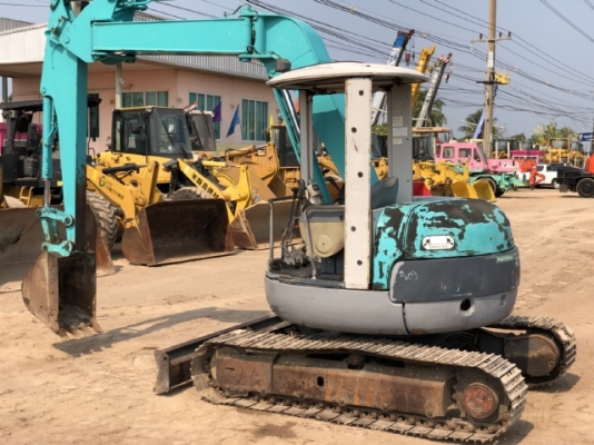 ขายรถขุด KOBELCO SK50UR-2 นำเข้าเองจากญี่ปุ่น สภาพสวยพร้อมใช้ มีVDOการทำงานครับ