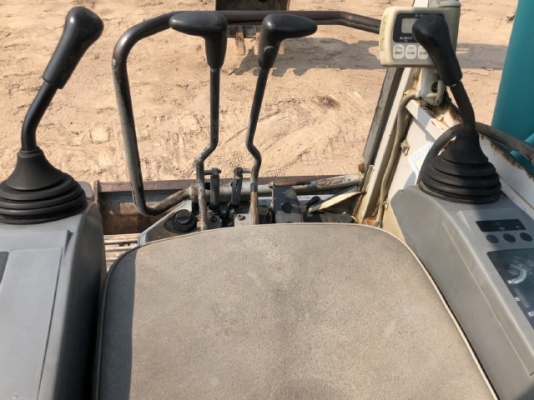 ขายรถขุด KOBELCO SK50UR-2 นำเข้าเองจากญี่ปุ่น สภาพสวยพร้อมใช้ มีVDOการทำงานครับ