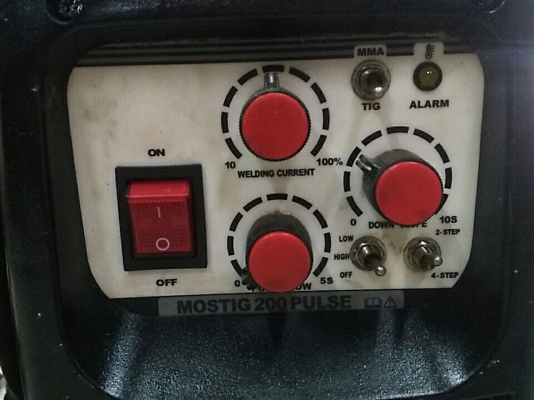 ตู้เชื่อม 2 ระบบ MMA/TIG 200  Mostfet การ์ด 3 ชั้น  พร้อมใช้ สินคุณภาพ ปรับแนวเชื่อมได้ดีกว่าระบบปุ่มเดียว ปรับเวลาแก๊สได้ .