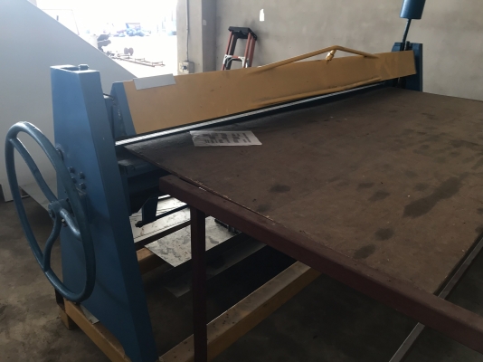 เครื่องพับเหล็ก