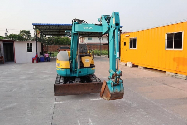 KUBOTAR RX-303 (ขนาดPC30)  สวยเดิมจากญี่ปุ่น ยังไม่เคยใช้ในไทย100\%