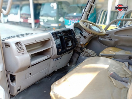 หัวเก๋ง HINO DUTRO (หัวแคบ)