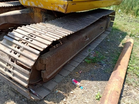 ขายจ้า..KOMATSU PC120-3 เก่าใน สภาพดี เดิมๆๆ เอกสารอินซอย ลองระบบกันได้ทุกวัน โทร 089-3818694 จ๊อย