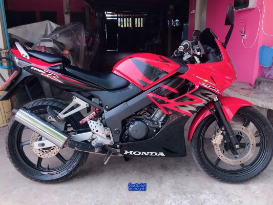 ขาย CBR150R ปี48 สตาร์ทมือสภาพสวยๆ พร้อมใช้ ทะเบียนไม่ขาด พร้อมโอน
