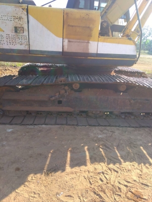 ขายแบคโฮKOBELCO SK200/// ระบบไฟเต็มเล่มทะเบียนราคา 550,000 ขายแบคโฮKOBELCO SK200/// ระบบไฟเต็มเล่มทะเบียนราคา 550,000