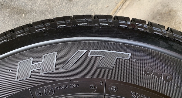ยางป้ายแดง 205R16 Bridgestone ปี 18 ดอกเต็มๆ ตุ่มอลังทุกเส้น