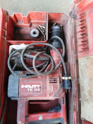 สว่าน HILTI TE24 สว่าน HILTI TE24