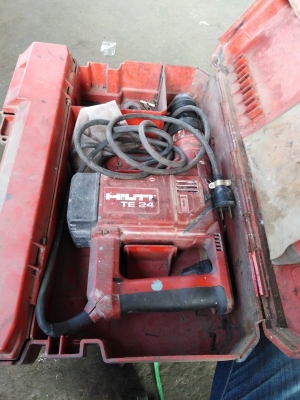 สว่าน HILTI TE24 สว่าน HILTI TE24