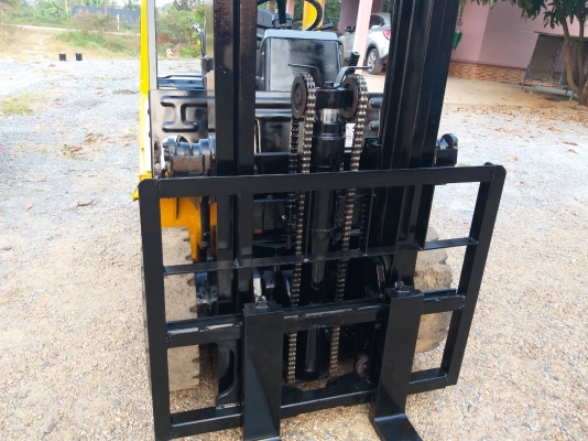 ขายรถยก TCM FD25Z เครื่องดีเซล 4BC2 เสาสูง 3 เมตร เสาเช้าตู้ ยกได้ 2.5 ตัน เกียร์ออโต้ รถนอกนำเข้า ติดต่อ 098-7962549