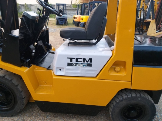 ขายรถยก TCM FD25Z เครื่องดีเซล 4BC2 เสาสูง 3 เมตร เสาเช้าตู้ ยกได้ 2.5 ตัน เกียร์ออโต้ รถนอกนำเข้า ติดต่อ 098-7962549