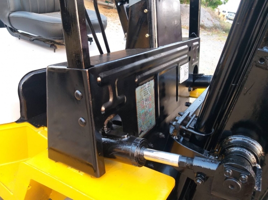 ขายรถยก TCM FD25Z เครื่องดีเซล 4BC2 เสาสูง 3 เมตร เสาเช้าตู้ ยกได้ 2.5 ตัน เกียร์ออโต้ รถนอกนำเข้า ติดต่อ 098-7962549