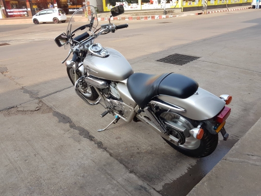 ขาย HONDA MAGNA250 V25 สีเดิม เดิมๆทั้งคันมีของแต่ง กันล้ม ชิวหน้าบังลม อินวอยส์ สรรพสามิตร ราคา 425