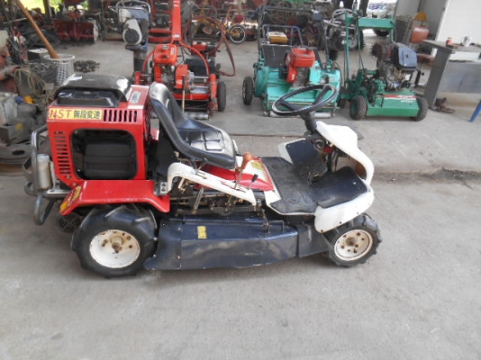 รถตัดหญ้าOREC RM95 18แรง พร้อมใช้งาน