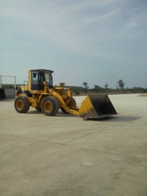 รถตัก KOMATSU  WA180 -1 ติดแอร์