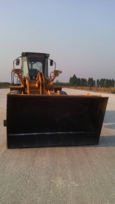 รถตัก KOMATSU  WA180 -1 ติดแอร์