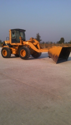 รถตัก KOMATSU  WA180 -1 ติดแอร์