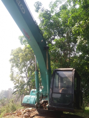 รถแบคโฮ KOBELCO SK200 M6  SUPER (YN 9)