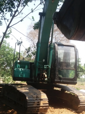 รถแบคโฮ KOBELCO SK200 M6  SUPER (YN 9)
