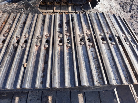 Komatsu Pc120-5 เครื่องเดิม ปั๊มเดิม ตัวเดินใหญ่ ใบ 70 cm. ไฟฟ้าตัด แอร์เย็น เอวแน่น ช่วงล่างดี เอกสารซื้อขาย