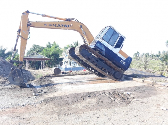 Komatsu Pc120-5 เครื่องเดิม ปั๊มเดิม ตัวเดินใหญ่ ใบ 70 cm. ไฟฟ้าตัด แอร์เย็น เอวแน่น ช่วงล่างดี เอกสารซื้อขาย