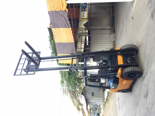 อาร์ ซี เอช โฟรคลิฟท์  ขาย โตโยต้า รุ่น 7 ดีเซล 2.5 ตัน