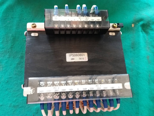 หม้อแปลงไฟ ยี่ห้อ DK แปลงไฟ 240,220,200,190v เป็น 100v