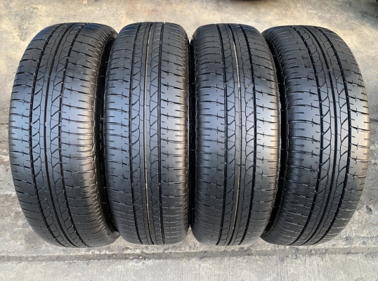 แม็กป้ายแดง Nissan Almera Sportech ขอบ 15 พร้อมยางป้ายแดง 185-65-15 Bridgestone แม็กสวยกริ๊บ ดอกเต็มๆ มีตุ่ม
