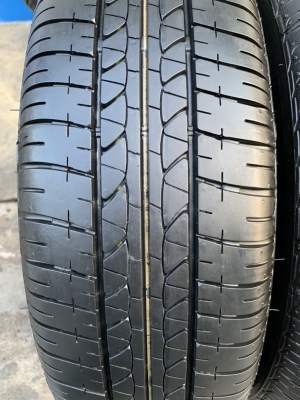 แม็กป้ายแดง Nissan Almera Sportech ขอบ 15 พร้อมยางป้ายแดง 185-65-15 Bridgestone แม็กสวยกริ๊บ ดอกเต็มๆ มีตุ่ม