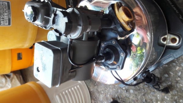 ขาย !! ปั้มน้ำถังอัตโนมัติ.มิตซู.ขนาด100w.ถังเลต.พร้อมใช้งาน ขาย !! ปั้มน้ำถังอัตโนมัติ.มิตซู.ขนาด100w.ถังเลต.พร้อมใช้งาน