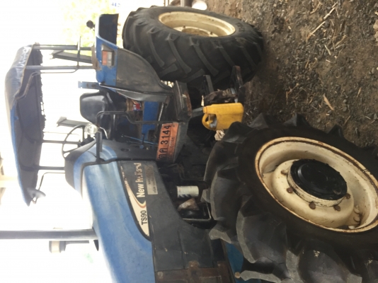 ขายNew Holland TS90 สภาพดี พร้อมใช้งาน ยางใหม่4เส้น เอกสารพร้อมโอน เจ้าของขายเอง