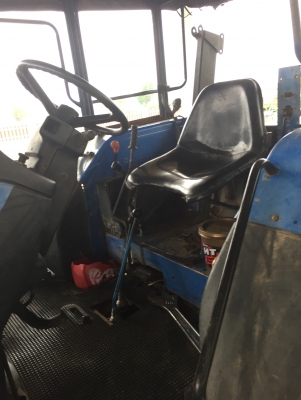 ขายNew Holland TS90 สภาพดี พร้อมใช้งาน ยางใหม่4เส้น เอกสารพร้อมโอน เจ้าของขายเอง