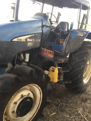 ขายNew Holland TS90 สภาพดี พร้อมใช้งาน ยางใหม่4เส้น เอกสารพร้อมโอน เจ้าของขายเอง