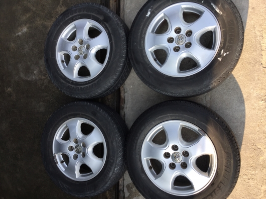 ล้อวีโก้16+บริสโตน215/65/16ปี14 ดอกยางตึบๆ ใช้งานยาวๆ ชุด4วง4444บ.รับเองลดได้อีก โทร0879050181.ส่งได้ทั่วไทย