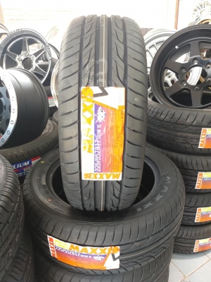 ยางใหม่แม็กซิส ไอโปร 225-55-17 ปี 19 สี่เส้น 8500 บาท