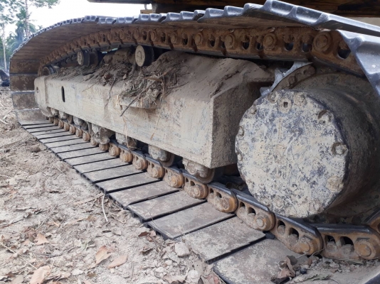 ขายดาวน์450,000 KOMATSU PC200-7 สัญญา48งวดผ่อนแล้ว15งวดผ่อนต่ออีก33งวดๆละ