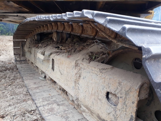 ขายดาวน์450,000 KOMATSU PC200-7 สัญญา48งวดผ่อนแล้ว15งวดผ่อนต่ออีก33งวดๆละ