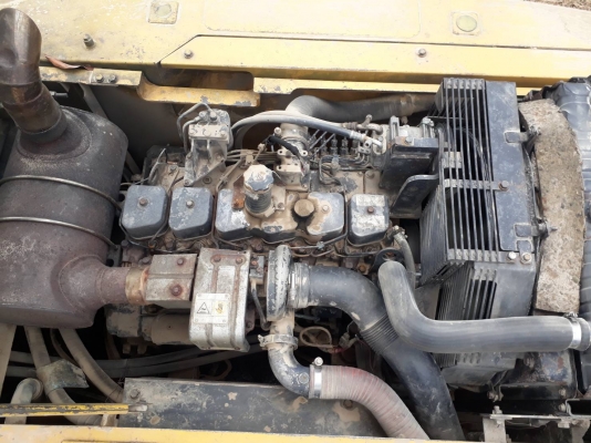 ขายดาวน์450,000 KOMATSU PC200-7 สัญญา48งวดผ่อนแล้ว15งวดผ่อนต่ออีก33งวดๆละ