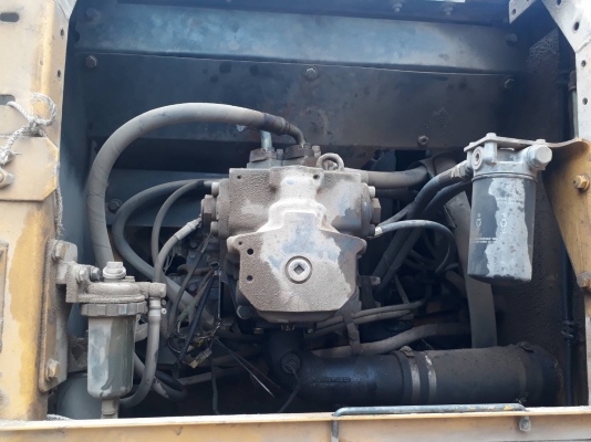 ขายดาวน์450,000 KOMATSU PC200-7 สัญญา48งวดผ่อนแล้ว15งวดผ่อนต่ออีก33งวดx43,800