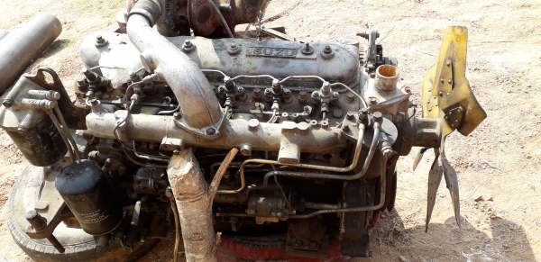 ขายเครื่อง ISUZU 6BD เทอร์โบ ( เครื่องเก่านอก ) ขายเครื่อง ISUZU 6BD เทอร์โบ ( เครื่องเก่านอก )