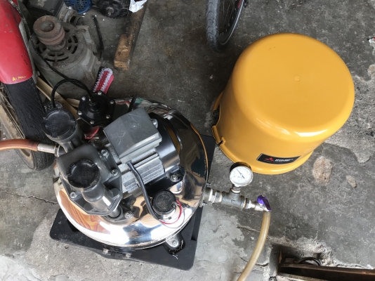 ขายปั๊มน้ำอัตโนมัติ Mitsubishi 200W ถังสแตนเลสอย่างดี สภาพสวย หมุนนิ่ม ตรวจเช็คแรงดันเรียบร้อยแล้ว ไม่มีรั่วซึม พร้อมใช้งาน ราคา 3,200 บาทพร้อมส่ง