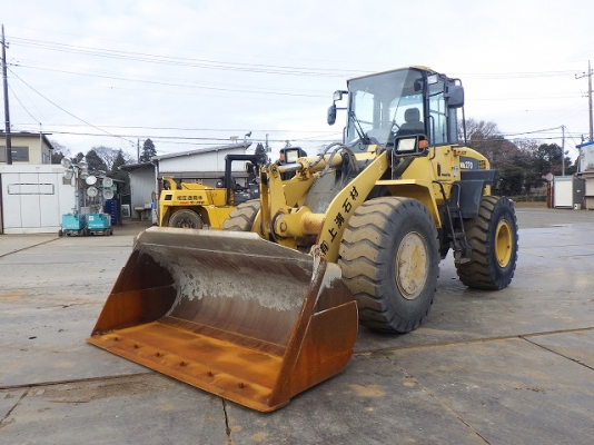 ขายรถตักล้อยาง KOMATSU WA270-6 นำเข้าเองจากญี่ปุ่น สภาพสวยพร้อมใช้ ถึงเร็วๆนี้ครับ