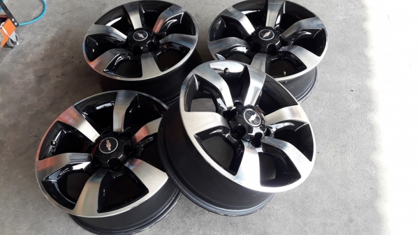 ขายล้อแม็ก trailblazer 18"