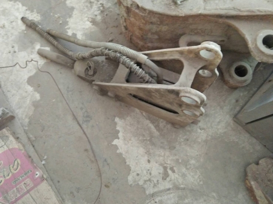 ขายแบคโฮมิตรซูM150-2 มีปุ้งกี๋ลายหัวแย๊กพร้อมหัวแย๊กราคา96,000