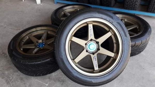 ขายล้อแม็กมือ2 fattah sport rev up 20" ขายล้อแม็กมือ2 fattah sport rev up 20"