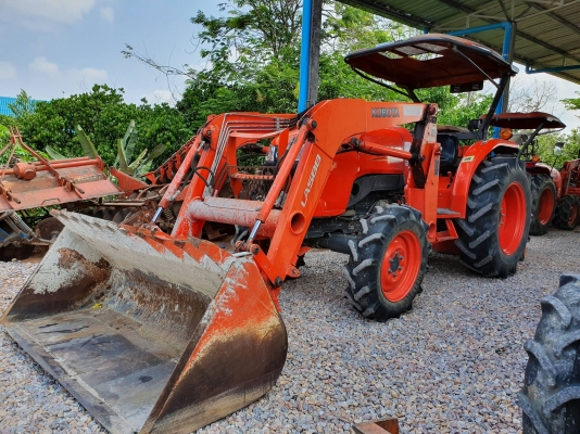 ขายรถตักมือสอง KUBOTA L4708 พร้อมบุ้งกี๋ LA588 รถสวยเดิมๆ 1,200 ชั่วโมง  ราคา 430,000 ต่อรองได้  สามย่านแทรคเตอร์ โทร/ไลน์ 0897489639 ,0899347475