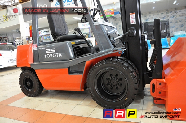 ขายรถโฟล์คลิฟท์มือสอง TOYOTA รุ่น 4FD25-22453 นำเข้าจากประเทศญี่ปุ่น 100\% ไม่เคยใช้งานในไทย ขายรถโฟล์คลิฟท์มือสอง TOYOTA รุ่น 4FD25-22453 นำเข้าจากประเทศญี่ปุ่น 100\% ไม่เคยใช้งานในไทย