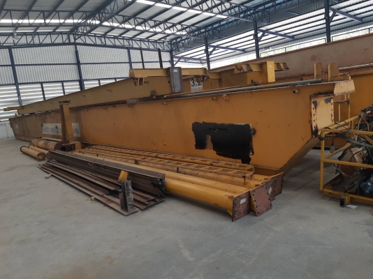 ขายคะ เครน9ชุด มี5ตันเครนคู่กว้าง23เมตร5 ชุดคันทรีเครนสูง6เมตรกว้าง 18 เมตร2ชุด 20ตันกว้าง24เมตร1ชุด 25ตันกว้าง 24 เมตร1ชุด 5ตันไม่มีล้อข้าง ขาย9ชุด3,400,000คะ