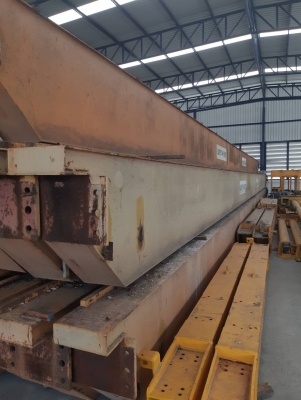 ขายคะ เครน9ชุด มี5ตันเครนคู่กว้าง23เมตร5 ชุดคันทรีเครนสูง6เมตรกว้าง 18 เมตร2ชุด 20ตันกว้าง24เมตร1ชุด 25ตันกว้าง 24 เมตร1ชุด 5ตันไม่มีล้อข้าง ขาย9ชุด3,400,000คะ