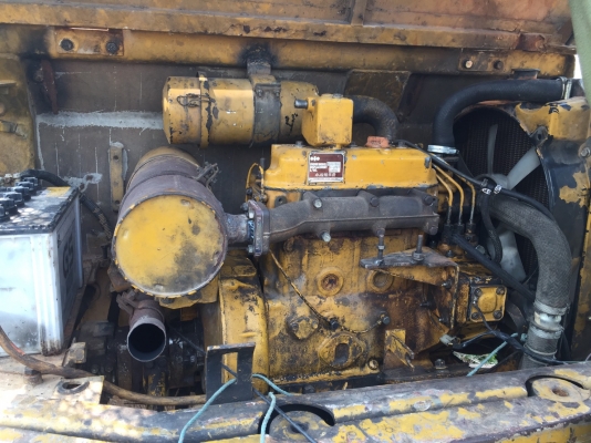 ขาย แบคโฮ KOMATSU PC30-6 เอกสารใบซื้อขาย เครื่องดี ปั้มเฟือง ช่วงล่าง 70\% ราคาต่อรองได้ครับ