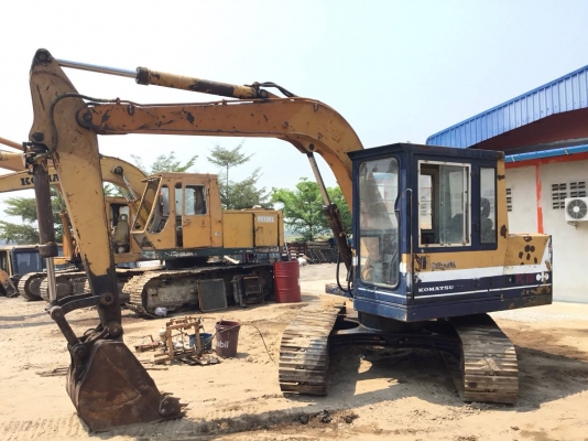 Komatsu PC60-3 เครื่องปั้มดี เอวแน่น ช่วงล่างดี ราคาเบาๆ Komatsu PC60-3 เครื่องปั้มดี เอวแน่น ช่วงล่างดี ราคาเบาๆ